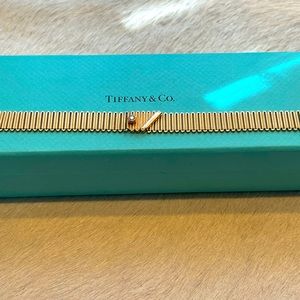 Beautiful Rose Gold bracelet by Tiffany and Co.